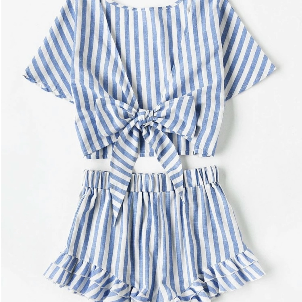 2 Piece shorts outfit